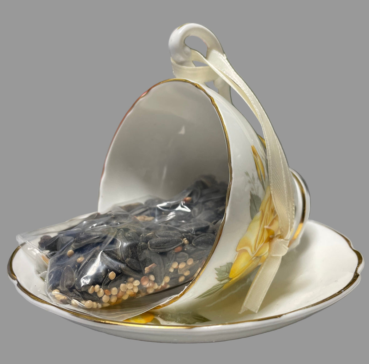 Tea Cup Bird Feeder
