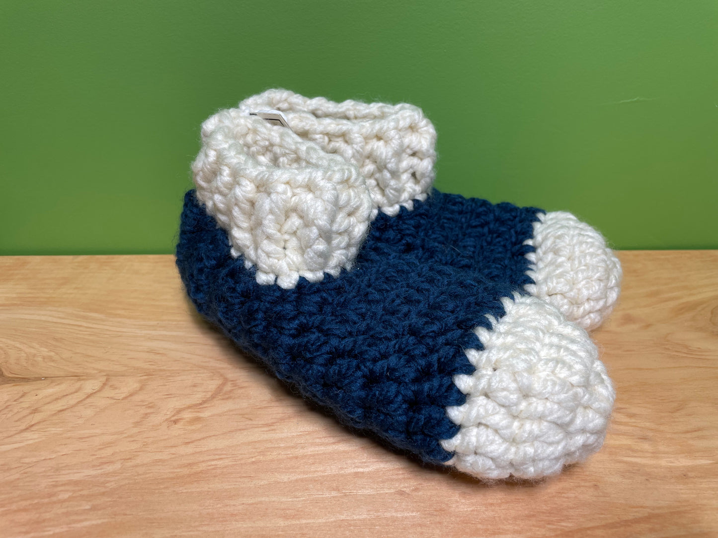 Women’s Crochet Slippers
