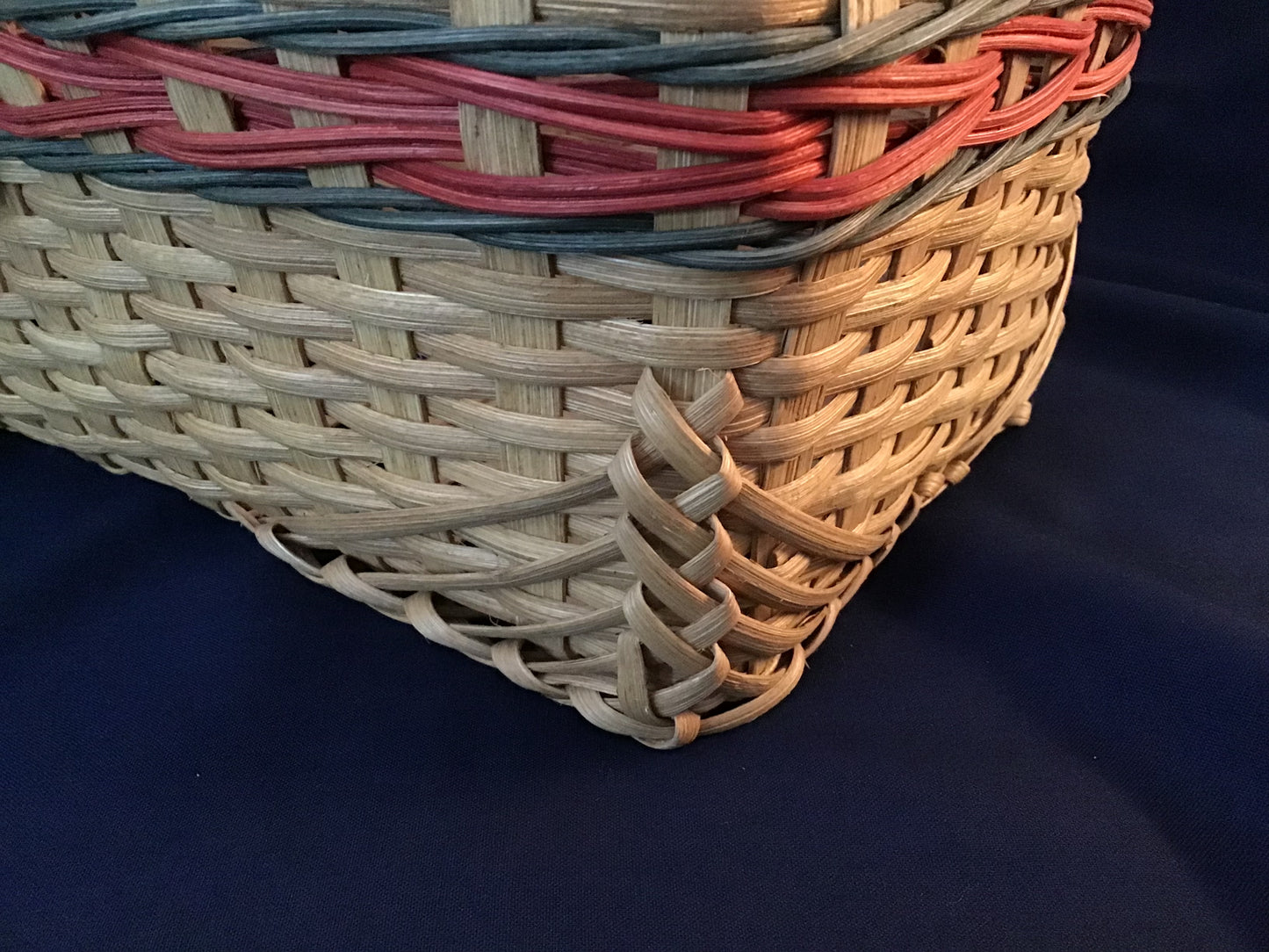 Bear Paw Basket