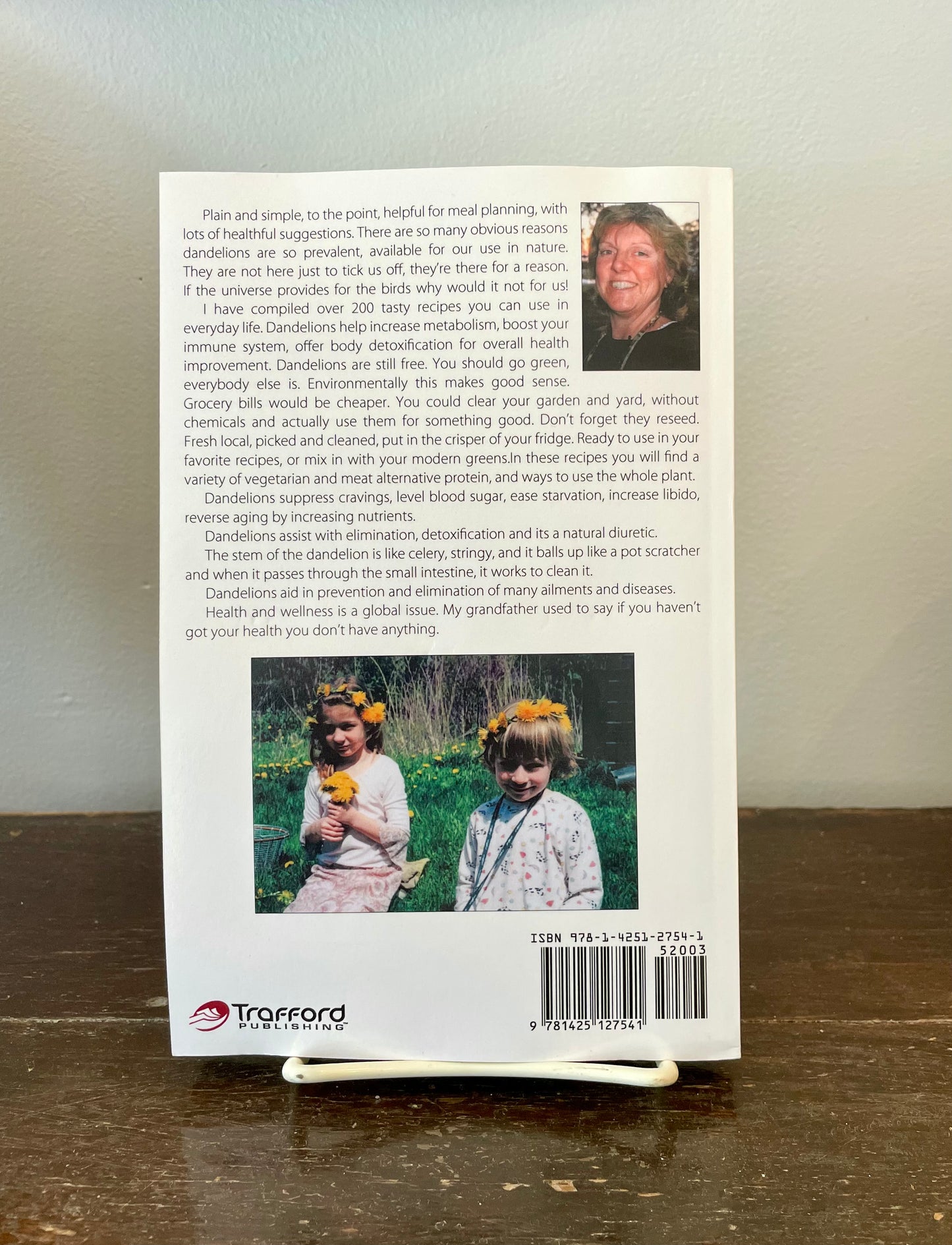 Living Dande - A Green Cookbook