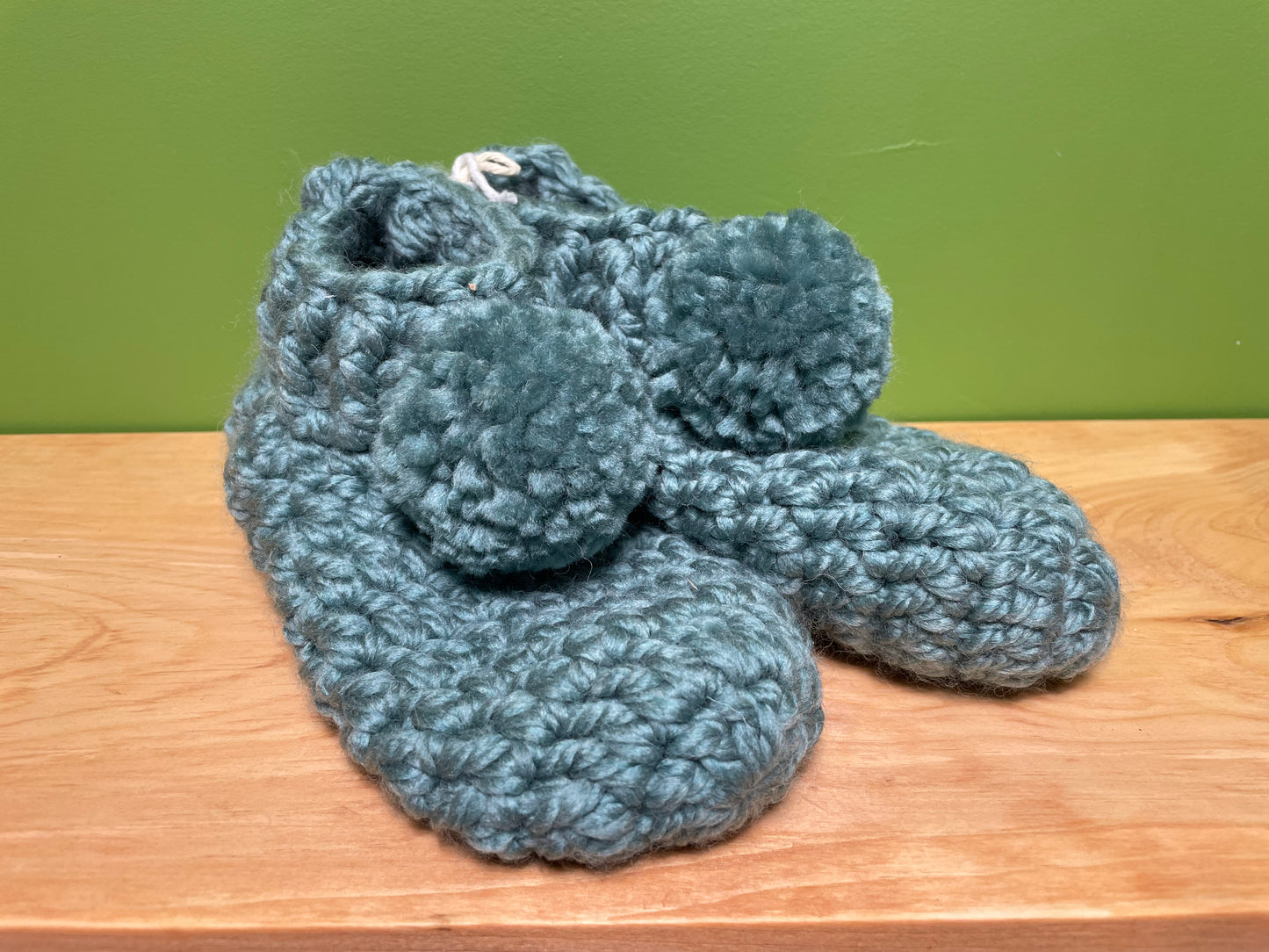 Women’s Crochet Slippers with Pompom